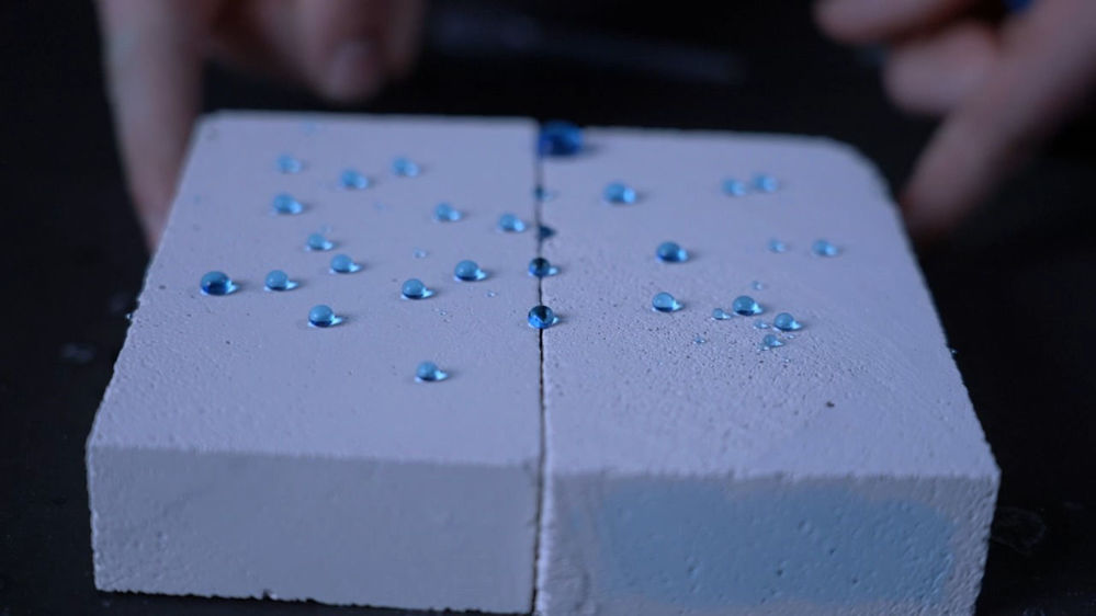 A super hydrophobic painted surface